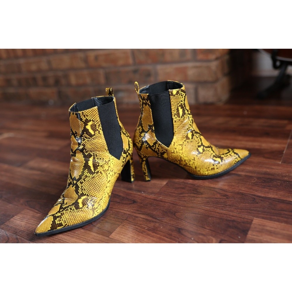 ASOS Pointed Chunky Heeled Boots Yellow Snake Python Print size 6